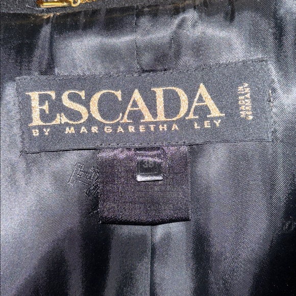 Escada wool/cashmere jacket - Picture 6 of 7